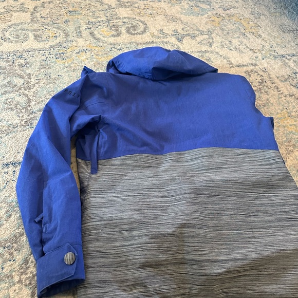 ROXY Womens Ski or Snowboard Winter Jacket - Picture 4 of 6